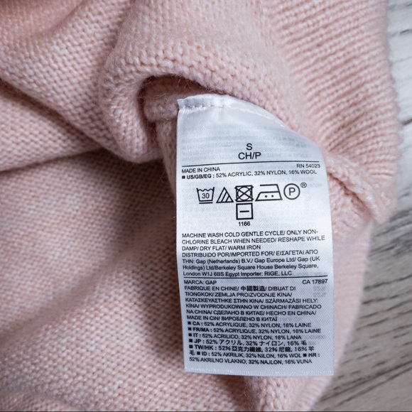 cozy pink sweater - Picture 5 of 8